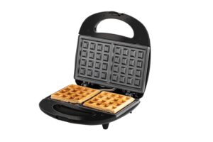 Russell Hobbs RST750WM 750W Waffle Maker 